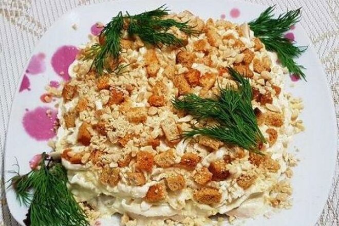 Салат искушение с грибами и сыром